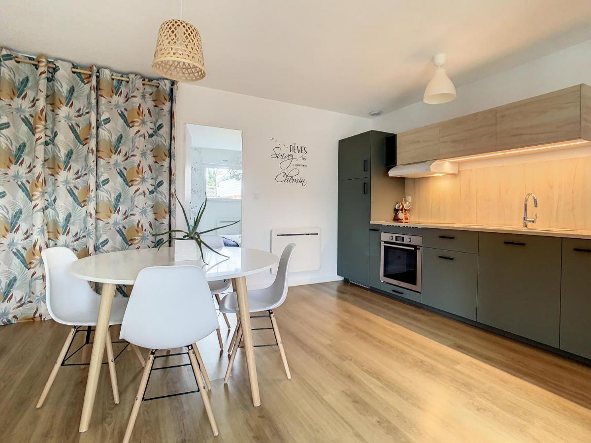 Holiday home Maison Cosy Au Calme Parking Prive Inclus